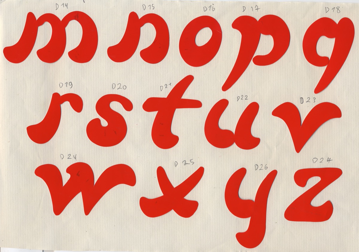 Quelques caractères de la Crickx, fonte vernaculaire bruxelloise, numérisée par OSP.